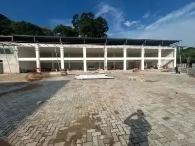 Prédio Comercial para alugar, 1400m² no Ponta Negra, Manaus
