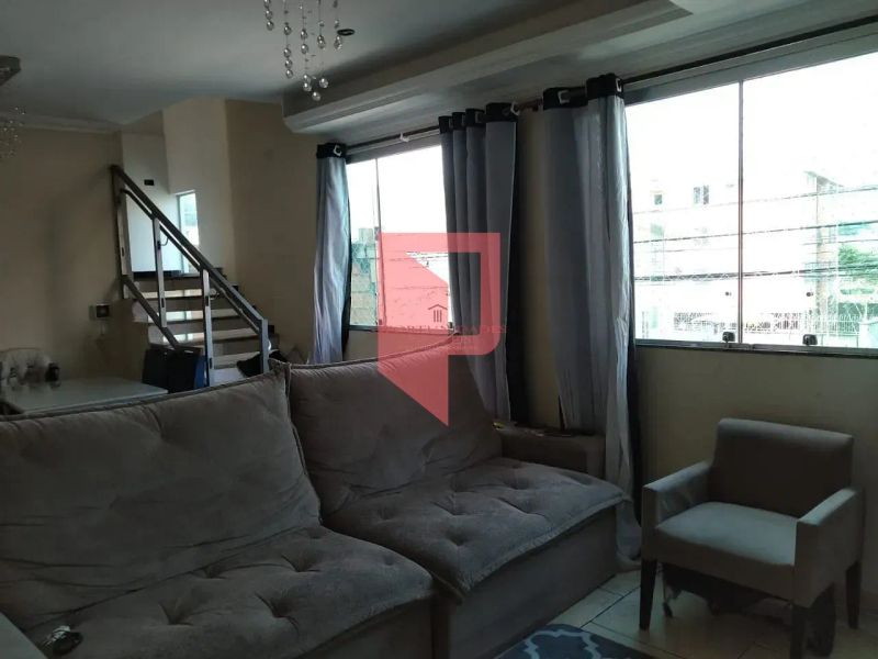 Casa com 3 quartos — Carlos Prates, Belo Horizonte