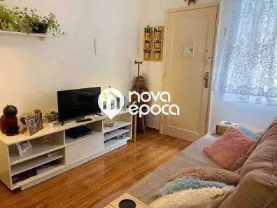 Apartamento com 2 Quartos à venda, 45m² no Grajaú, Rio de Janeiro