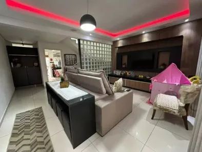Casa com 3 Quartos à venda, 96m² no Sapucaias III, Contagem