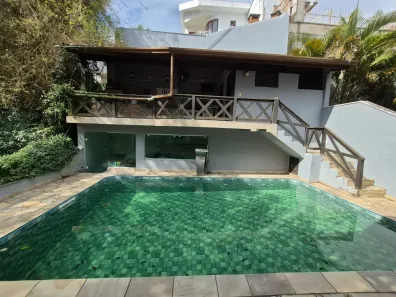 Casa de Condomínio com 3 Quartos para alugar, 350m² no Aruã, Mogi das Cruzes