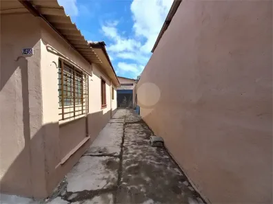 Imóvel Comercial com 2 Quartos à venda, 225m² no Pirajussara, São Paulo