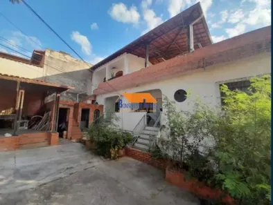 Casa com 8 Quartos à venda, 240m² no Cachoeirinha, Belo Horizonte