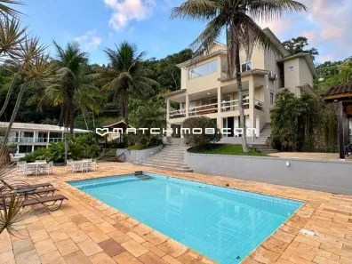 Casa de Condomínio com 5 Quartos para alugar, 250m² no Portogalo, Angra dos Reis