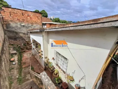 Casa com 2 Quartos à venda, 100m² no Aparecida, Belo Horizonte