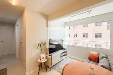 Apartamento com 2 Quartos à venda, 33m² no Parque Industrial Tomas Edson, São Paulo