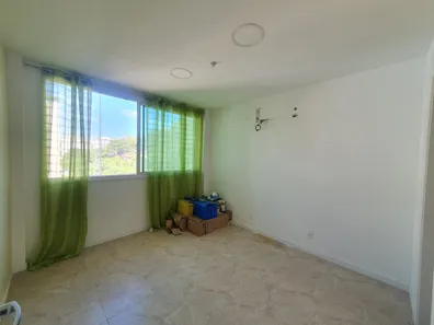 Sala Comercial à venda, 32m² no Centro, Niterói