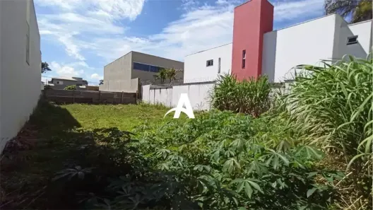 Lote/Terreno à venda, 330m² no Santa Mônica, Uberlândia