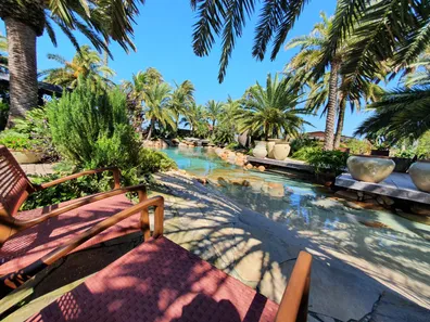 Casa de Condomínio com 3 Quartos à venda, 225m² no , Xangri-Lá
