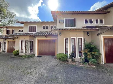 Casa de Condomínio com 3 Quartos à venda, 230m² no Ipanema, Porto Alegre