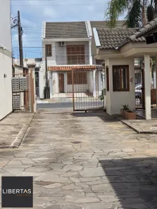 Casa com 3 Quartos à venda, 105m² no Niterói, Canoas