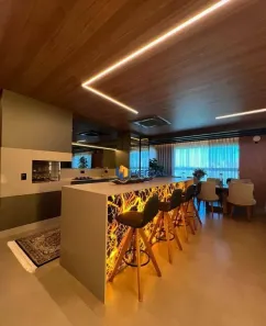 Apartamento com 3 Quartos à venda, 179m² no Zona 03, Maringá