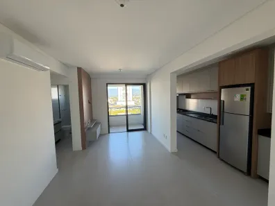 Apartamento com 2 Quartos para alugar, 70m² no Pagani, Palhoça