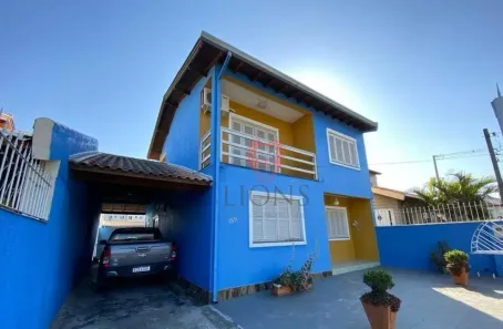 Sobrado com 5 Quartos à venda, 232m² no São Jerônimo, Gravataí