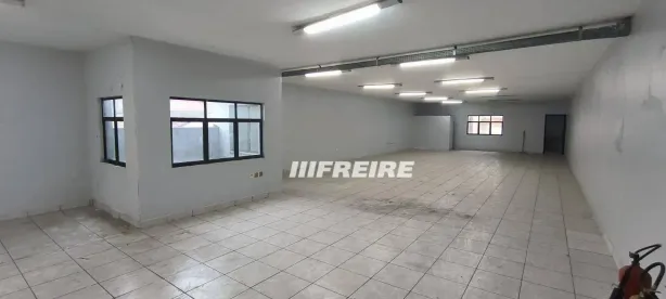 Sala Comercial para alugar, 700m² no Fundação, São Caetano do Sul