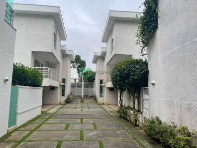 Casa com 3 Quartos à venda, 245m² no Alto de Pinheiros, São Paulo