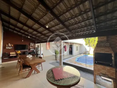 Casa com 4 Quartos à venda, 200m² no Moinho dos Ventos, Goiânia