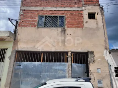 Casa com 2 Quartos à venda, 200m² no Jardim Social Presidente Collor, São Carlos