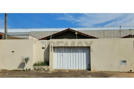 Casa com 2 Quartos para alugar, 200m² no Jardim São Sebastião, Hortolândia