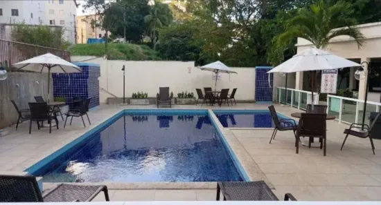 Apartamento com 2 Quartos para alugar, 55m² no Buraquinho, Lauro de Freitas