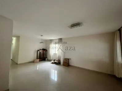 Casa com 5 Quartos à venda, 200m² no Bosque dos Eucaliptos, São José dos Campos