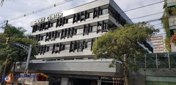 Sala Comercial com 2 Quartos à venda, 125m² no Higienópolis, Porto Alegre