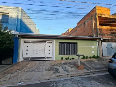 Casa com 3 Quartos para venda ou aluguel, 200m² no Residencial Bordon, Sumaré