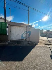 Casa com 4 Quartos à venda, 99m² no Centro, Atibaia