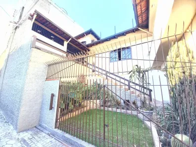 Casa com 4 Quartos à venda, 243m² no Estreito, Florianópolis