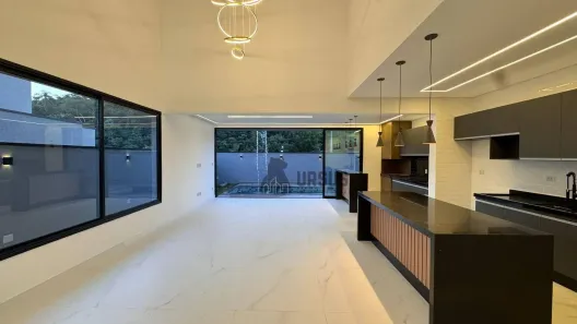 Casa de Condomínio com 4 Quartos à venda, 270m² no Loteamento Residencial Fazenda Casa Grande, Taubaté