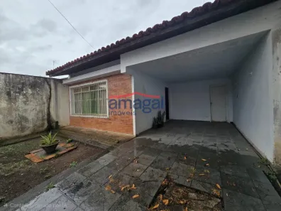 Casa com 2 Quartos para alugar, 166m² no Jardim Jacinto, Jacareí