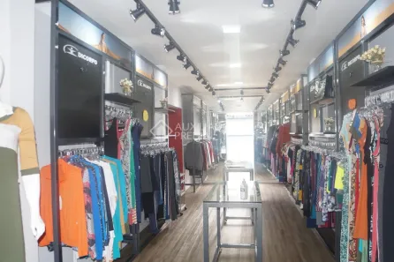 Prédio Comercial à venda, 351m² no Petrópolis, Porto Alegre
