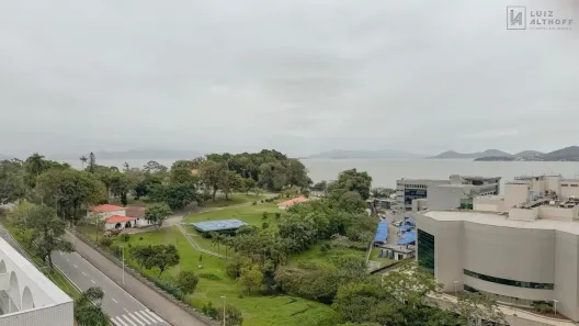 Apartamento com 3 Quartos à venda, 98m² no Agronômica, Florianópolis