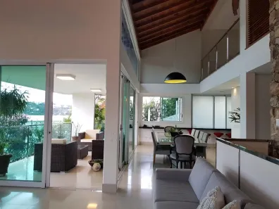 Casa com 4 Quartos para alugar, 380m² no Vila Alpina, Nova Lima