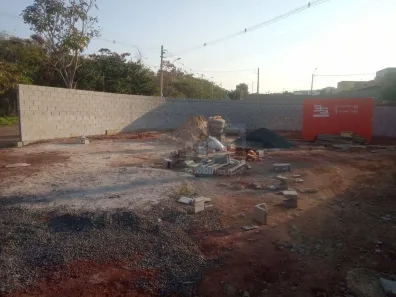 Lote/Terreno à venda, 335m² no Pompéia, Piracicaba