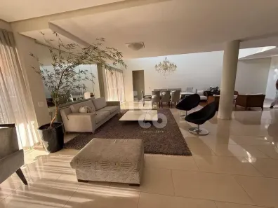 Sobrado com 4 Quartos à venda, 680m² no Jardim Colina, Uberlândia