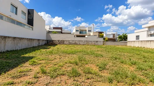 Lote/Terreno à venda, 674m² no Parque Campolim, Sorocaba
