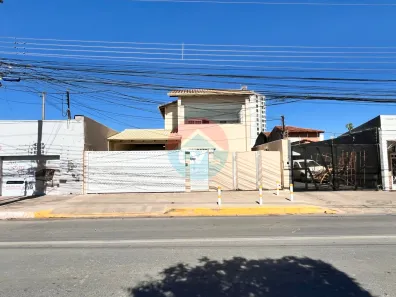 Casa com 2 Quartos para alugar, 391m² no Centro-Sul, Cuiabá