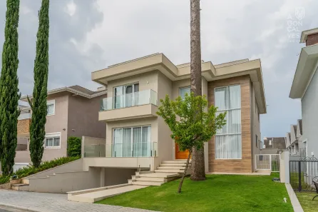 Casa de Condomínio com 3 Quartos à venda, 398m² no Uberaba, Curitiba