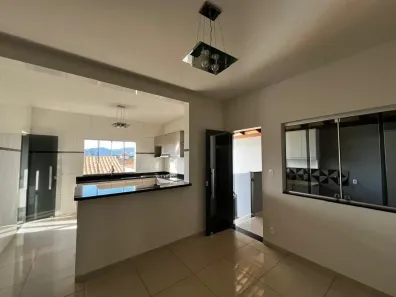 Casa com 3 Quartos à venda, 200m² no Planalto II, Brumadinho