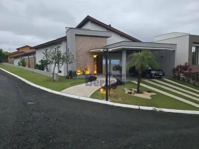 Casa de Condomínio com 4 Quartos à venda, 250m² no Condomínio Jardim Flamboyan, Bragança Paulista