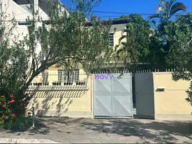 Casa com 3 Quartos à venda, 140m² no Laranjal, São Gonçalo