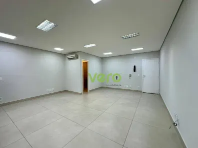 Sala Comercial para alugar, 42m² no Vila Santo Antônio, Americana