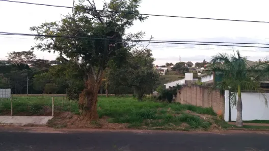 Lote/Terreno à venda, 555m² no Jardim Inconfidência, Uberlândia