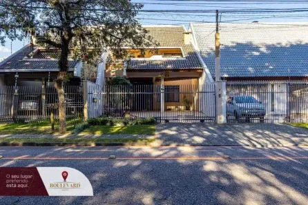 Sobrado com 3 Quartos à venda, 242m² no Jardim das Américas, Curitiba