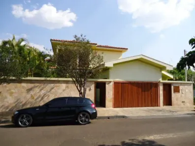 Casa com 4 Quartos à venda, 476m² no Jardim Santa Paula, São Carlos