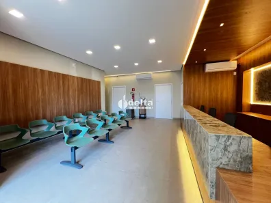 Ponto Comercial para alugar, 20m² no Centro, Uberlândia
