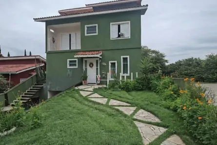 Casa de Condomínio com 4 Quartos para alugar, 289m² no Parque Residencial Itapeti, Mogi das Cruzes