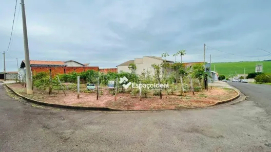 Lote/Terreno à venda, 332m² no Jardim Grajaú, Lençóis Paulista