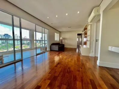 Apartamento com 3 Quartos para alugar, 138m² no Santo Amaro, São Paulo